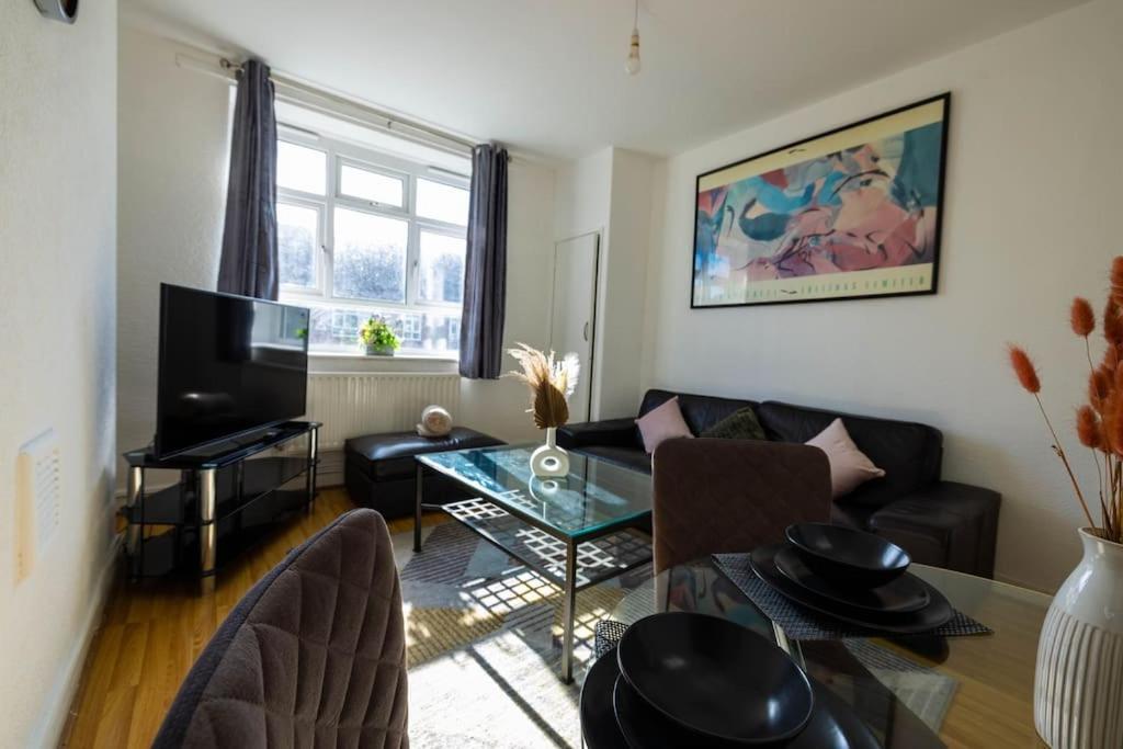 Pristine 3 Beds Hackney E9 Διαμέρισμα Λονδίνο Εξωτερικό φωτογραφία