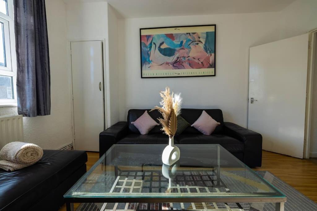 Pristine 3 Beds Hackney E9 Διαμέρισμα Λονδίνο Εξωτερικό φωτογραφία